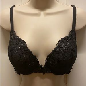 Victoria’s Secret Dream Angels push-up bra.